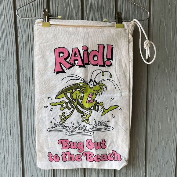Vintage RAID! Bug Out to the Beach Canvas Drawstring Bag 80s Promo 18"x11" - Picture 1 of 11